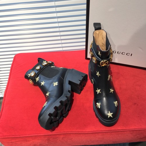 Coturno gucci sales